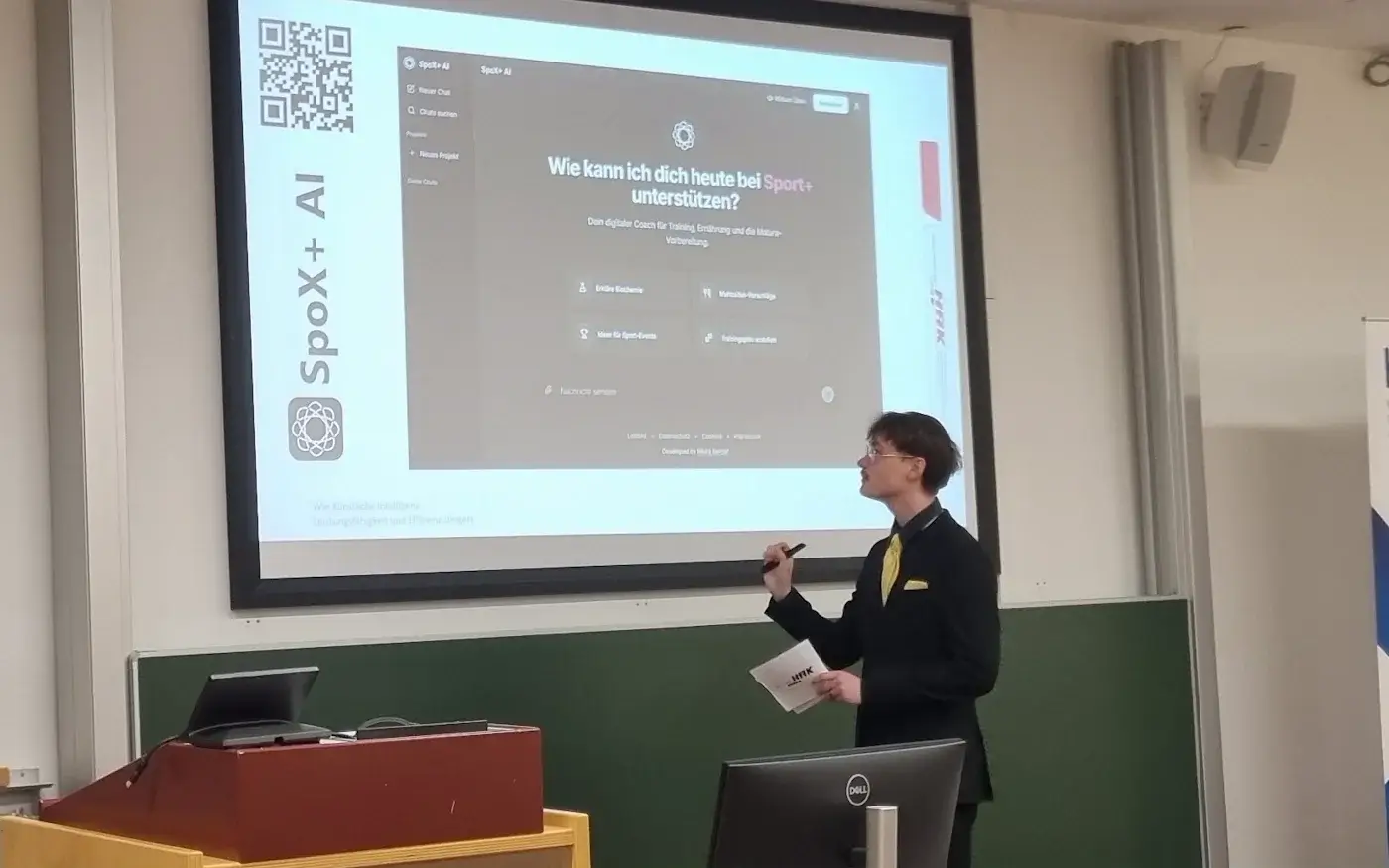 Nikita Berger presenting the SpoX+ AI Diplomarbeit project at BHAK Steyr